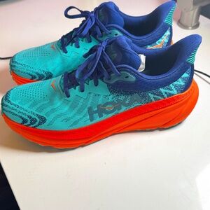 Hoka Challenger ATR 7